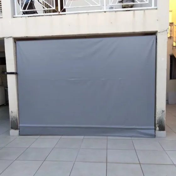 Toldo Cortina Fechamento Vertical em Osasco SP — Instalação em fachada comercial